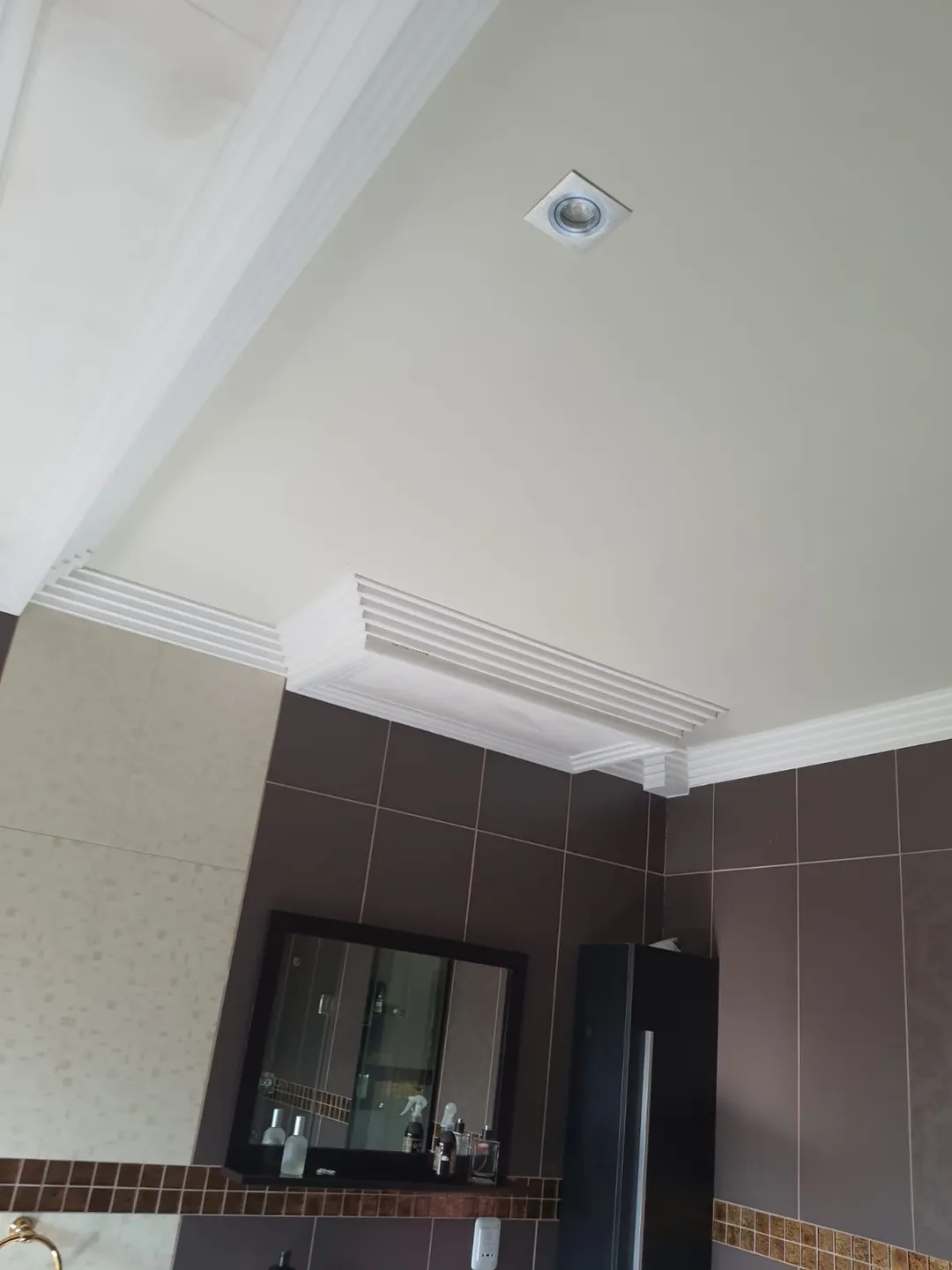 3 Step cornice installation